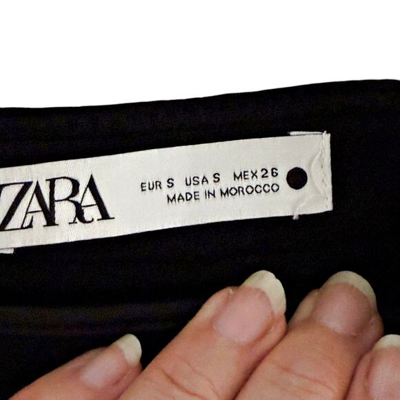 Zara Classic Knit Black Mini Skirt Faux Front Pockets Office Siren CorpCore SM - Picture 3 of 6